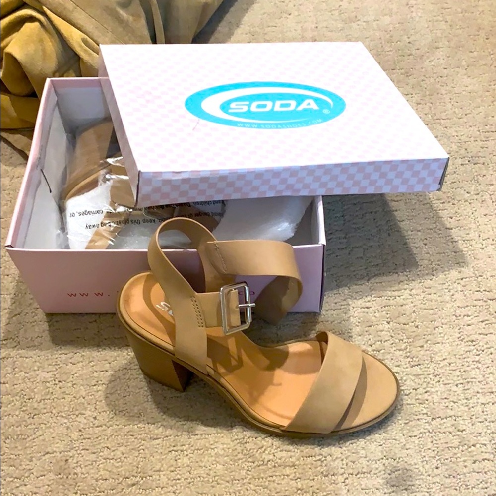 Soda shoes